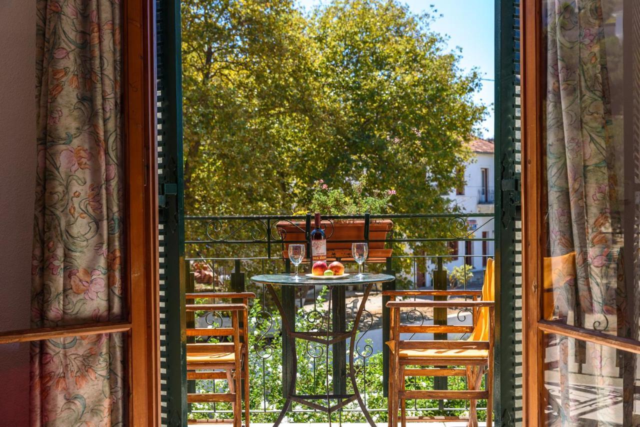Des Roses Hotel Platanias  Buitenkant foto