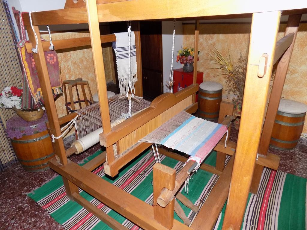 Des Roses Hotel Platanias  Buitenkant foto
