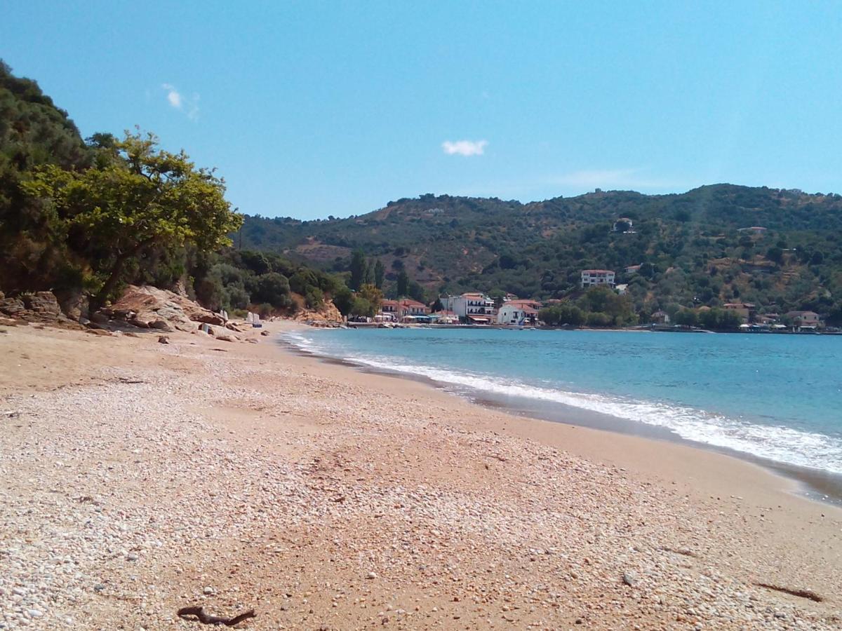 Des Roses Hotel Platanias  Buitenkant foto